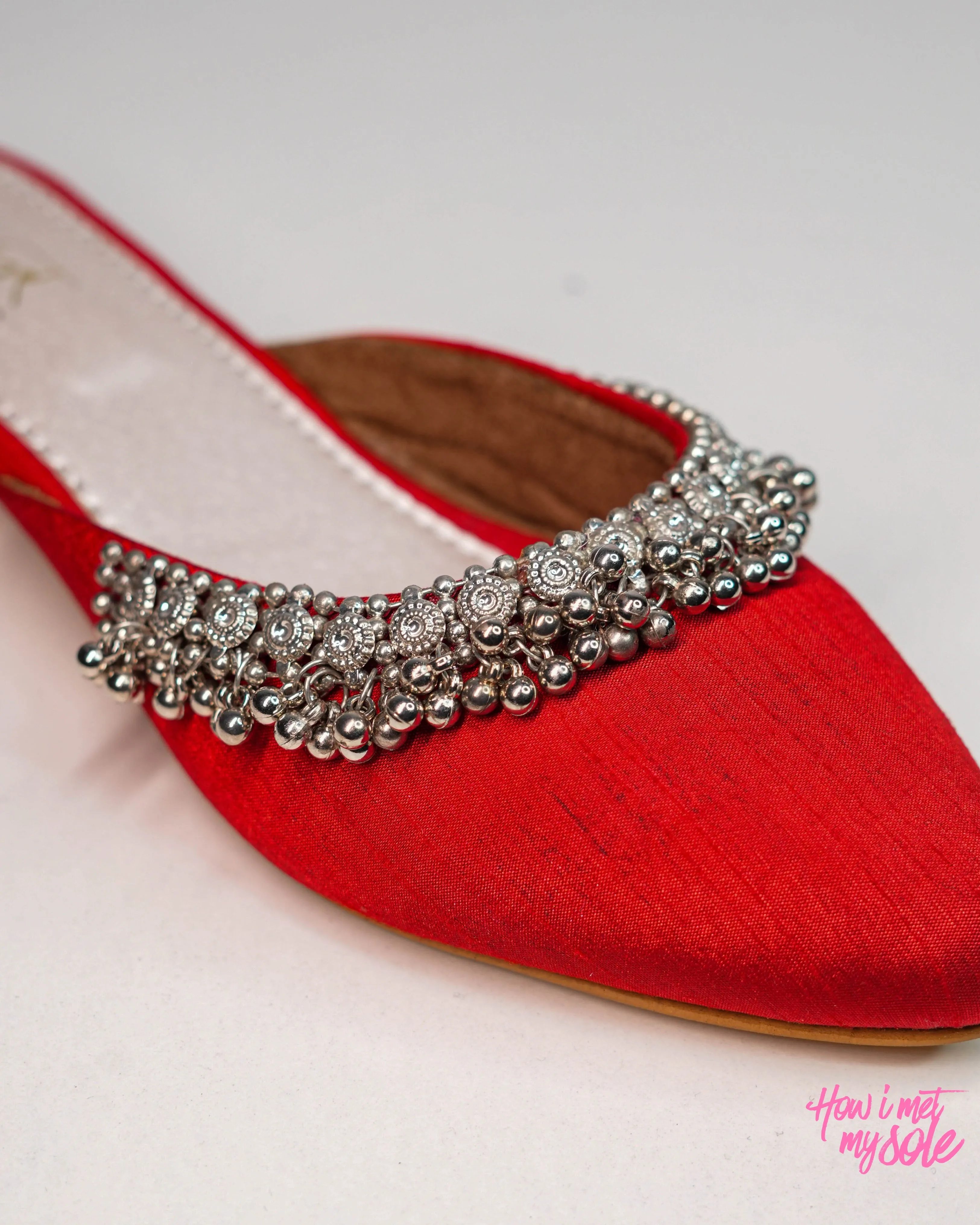 Masakali: Red Mules