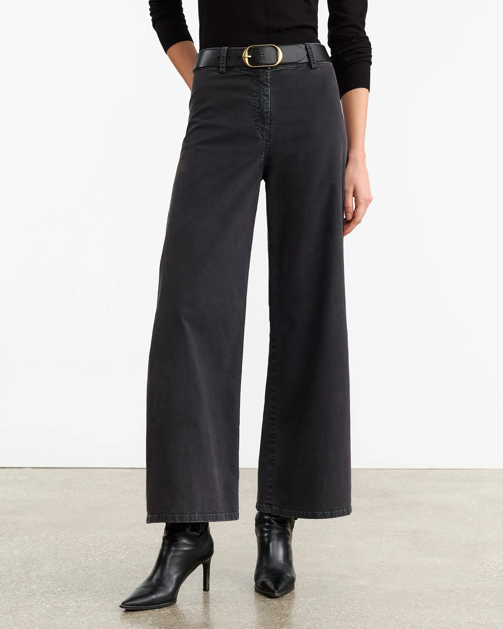 MEGAN PANT