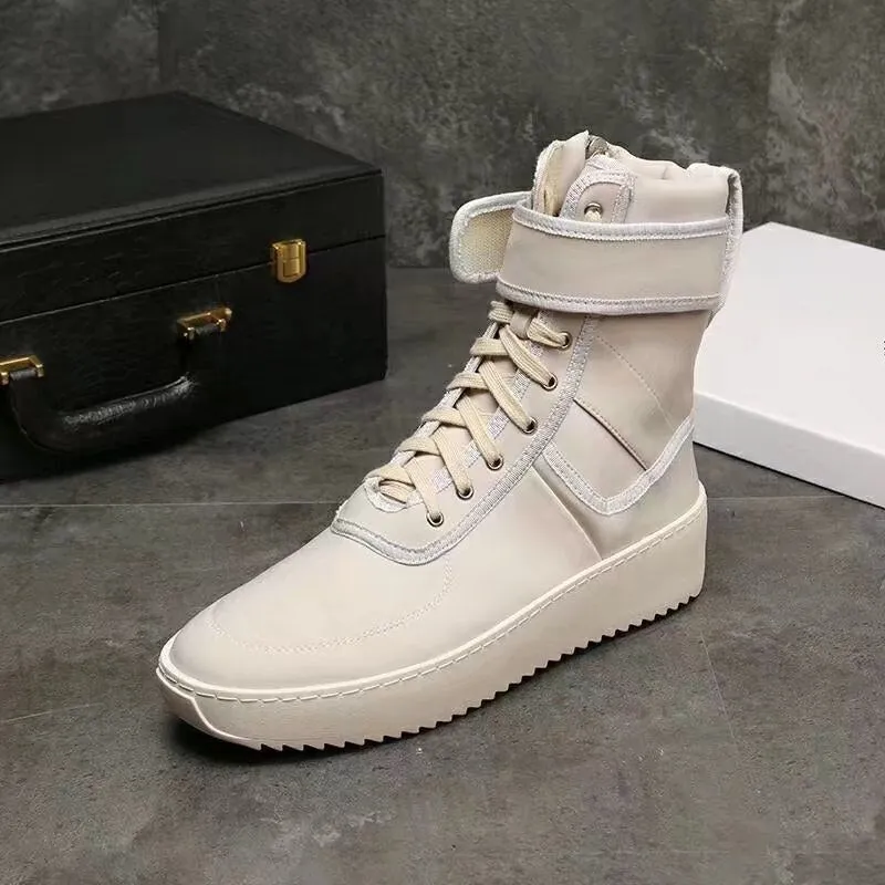 Men Round Toe Military Shoes Fashion Footwear