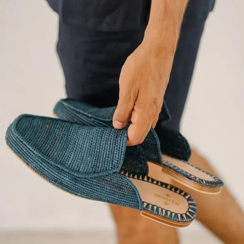 Munatas Blue