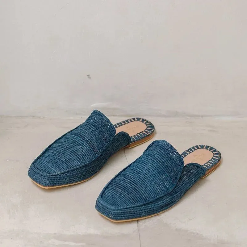 Munatas Blue