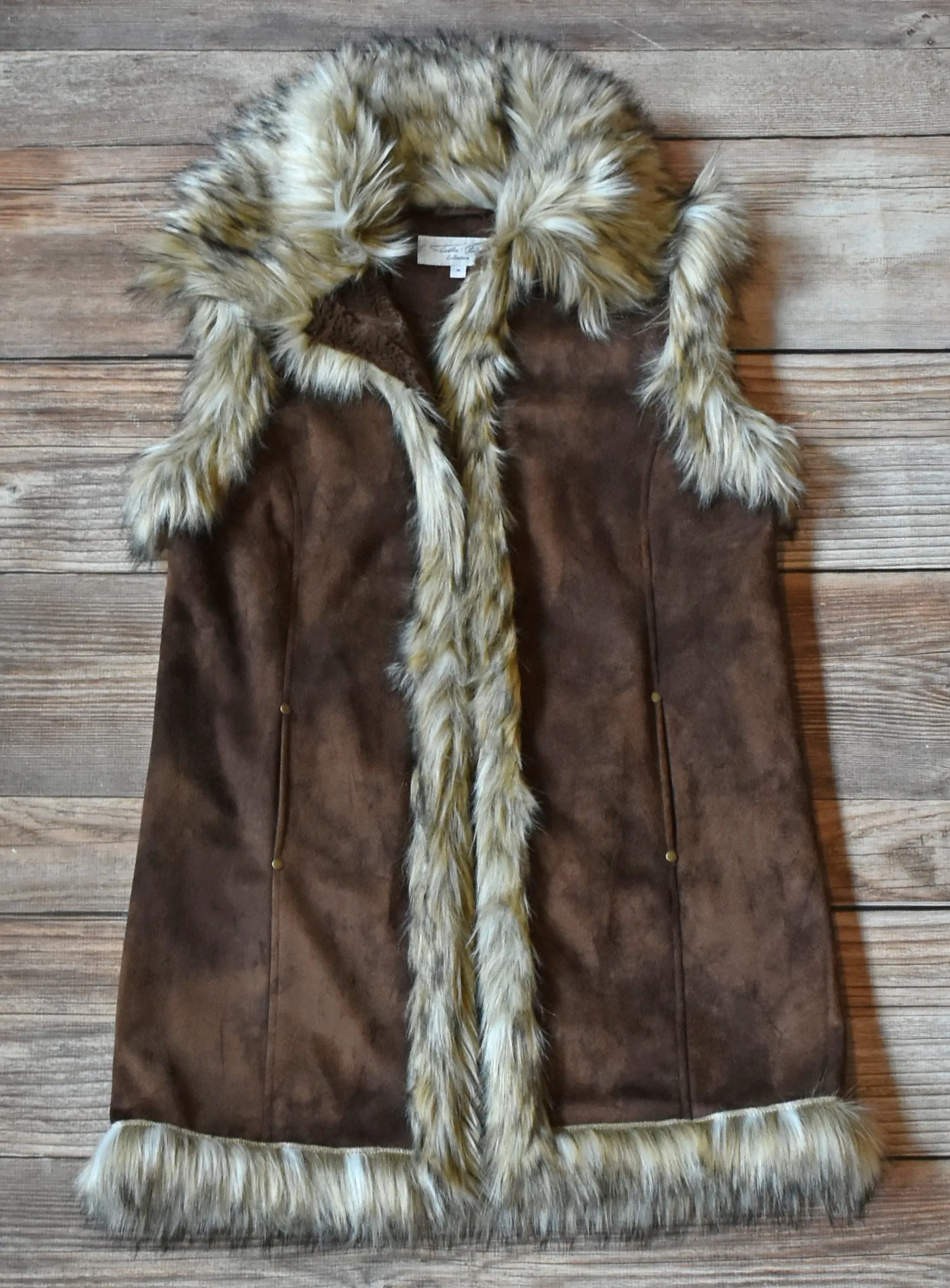 Nora Vest