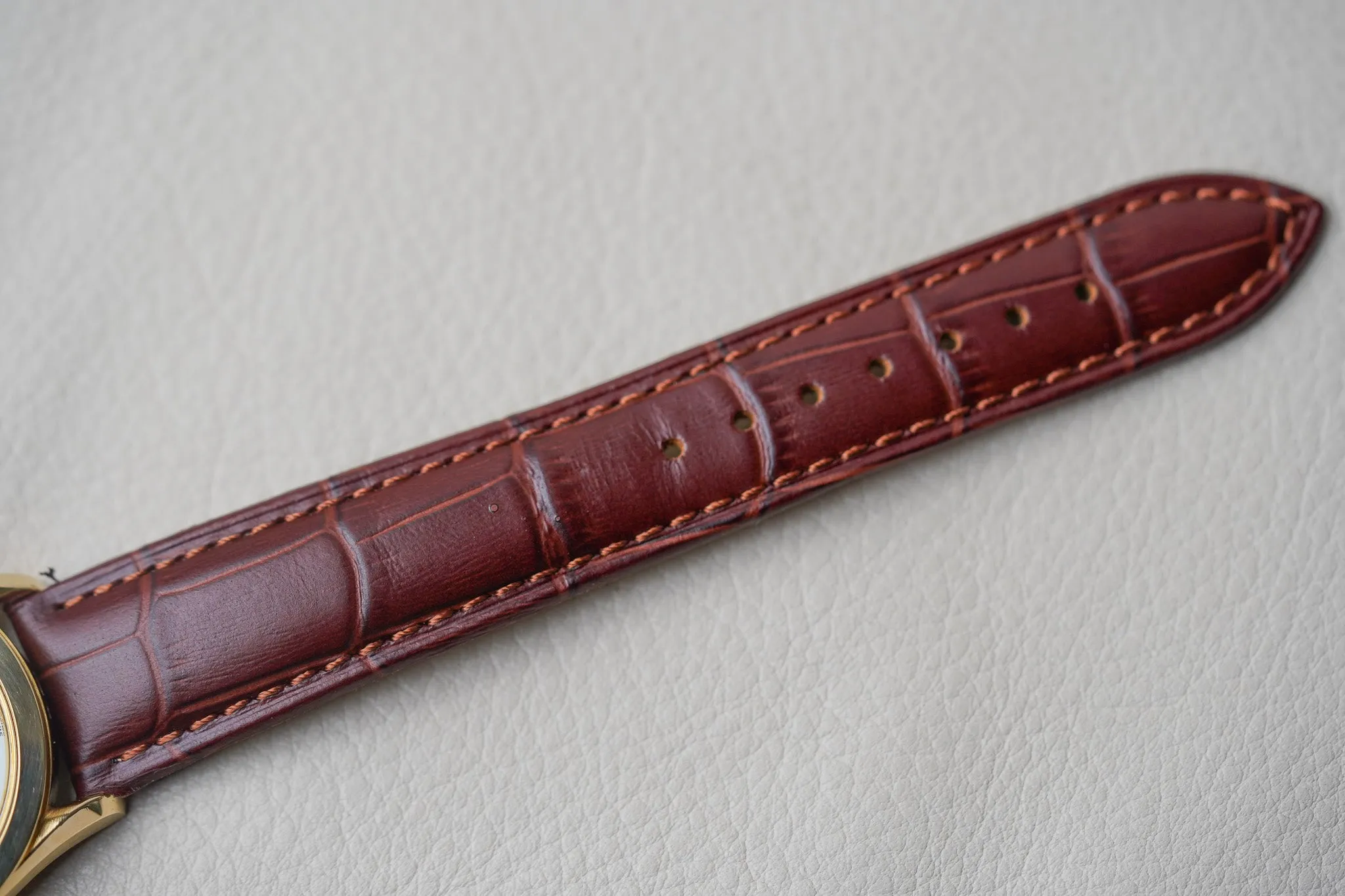 Omega Speedmaster Classic Heritage Maison Fondée en 1848 - 166.0285 / 3601.20 Solid 18k Gold