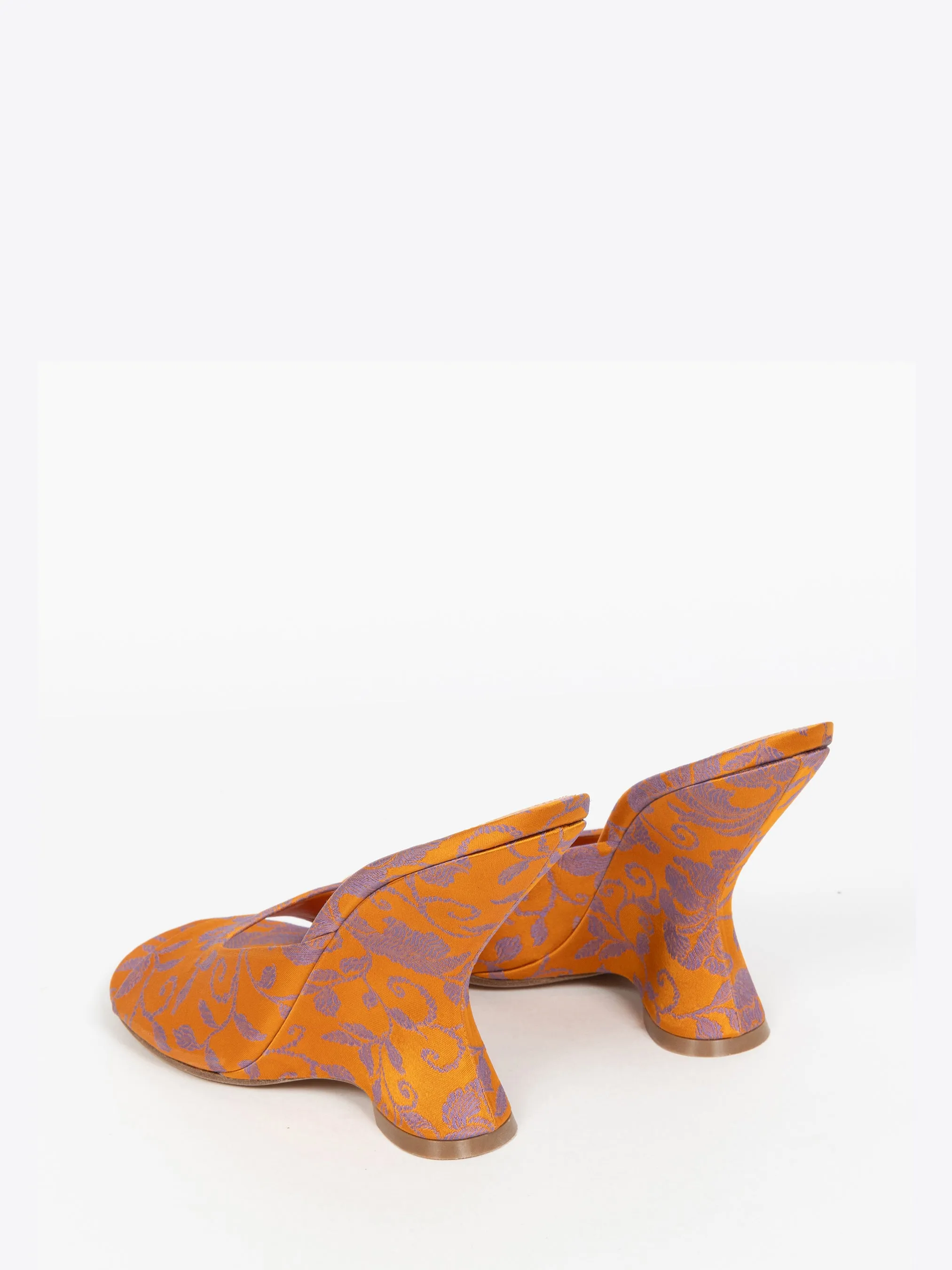 Open-toe jacquard mules