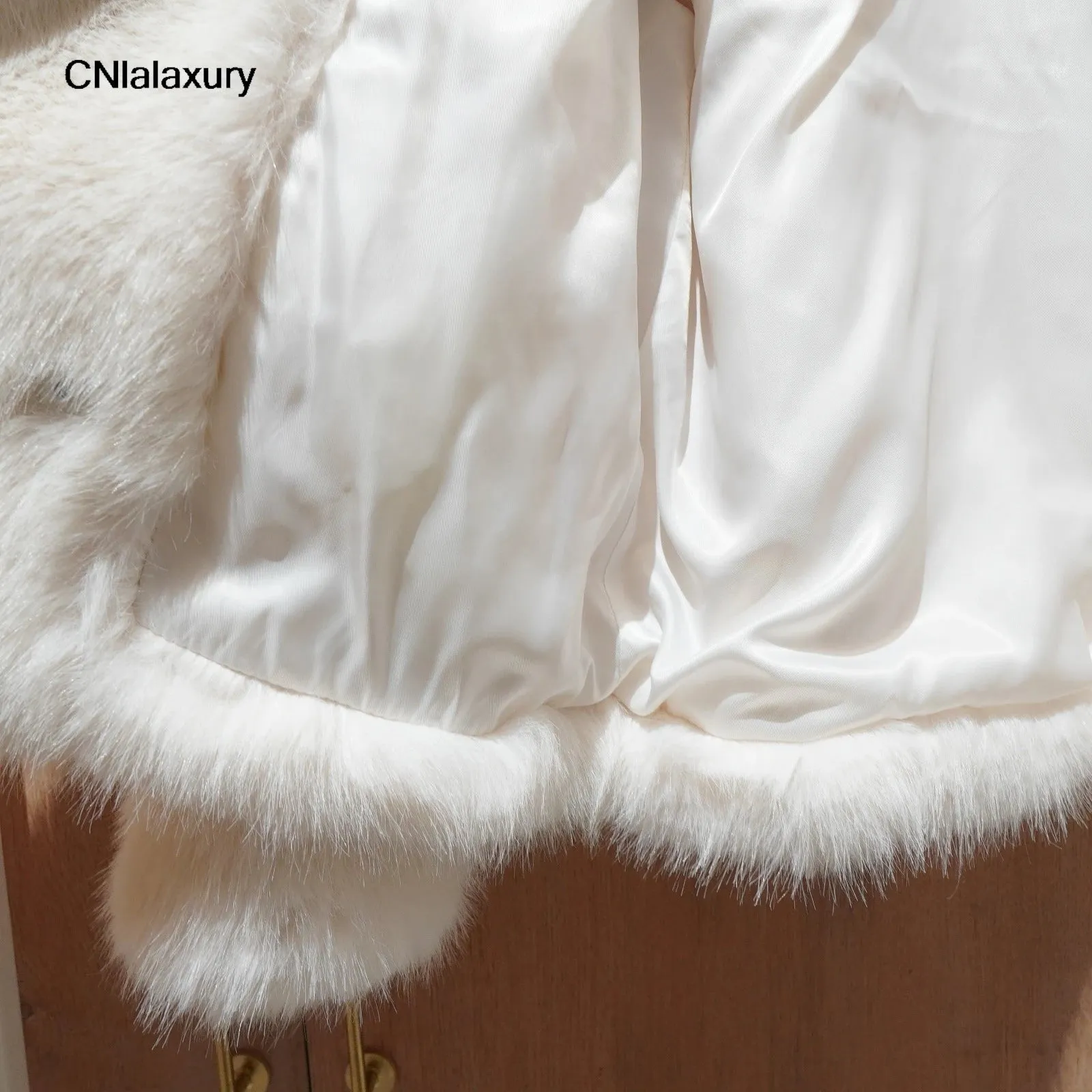 Original Quality Elegant Solid Turn Down Collar Long Sleeve Faux Fur Coat Women Fashion Casual Loose Fur Jacket Y2k Tops
