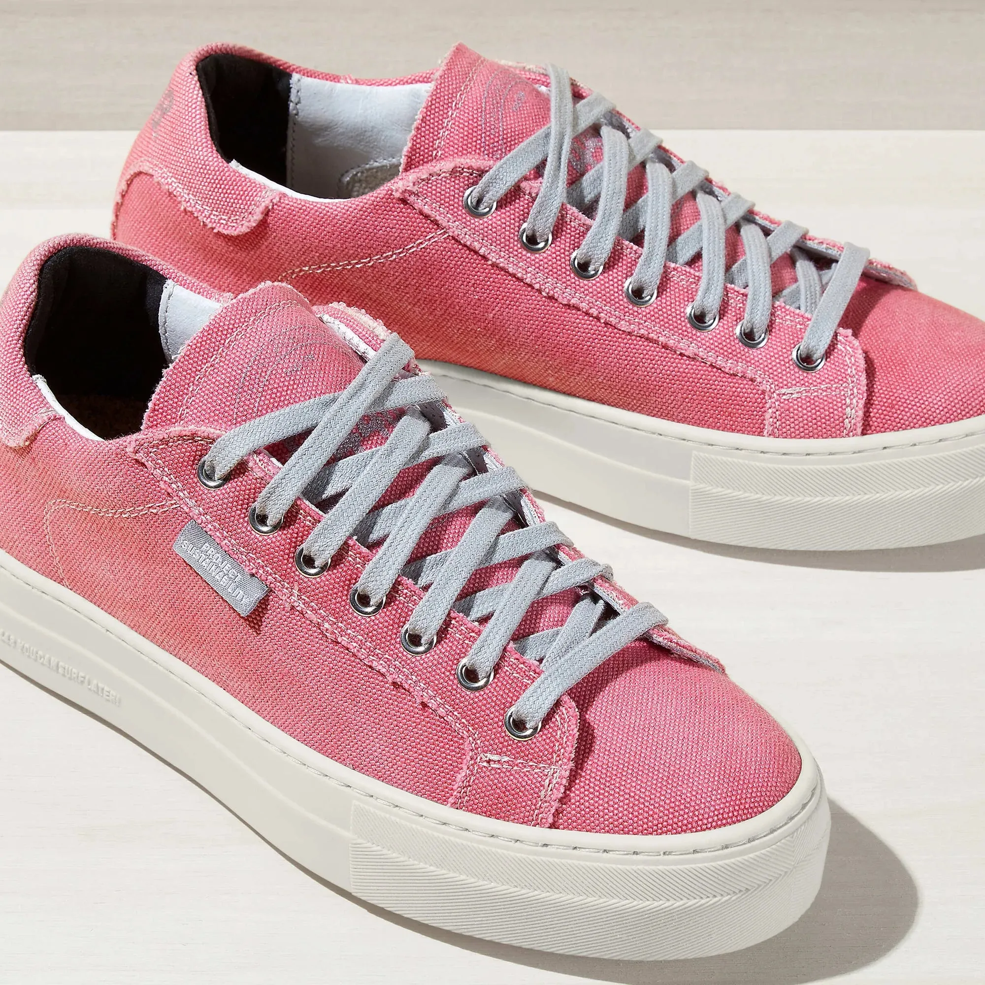P448 - Thea Vegan Sneaker - Fuchsia