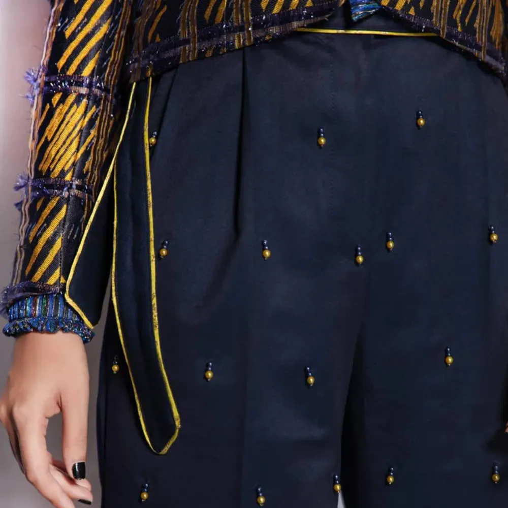 Pearled Light Wide-Legged Trouser