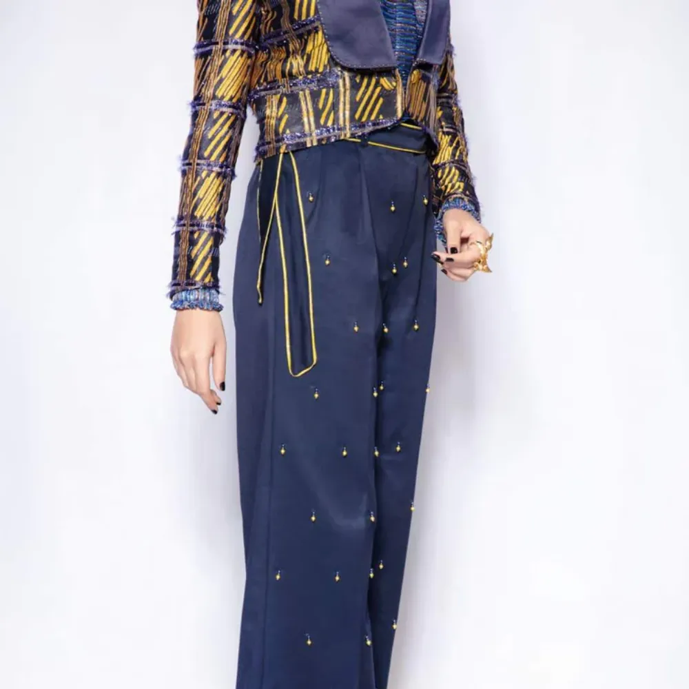Pearled Light Wide-Legged Trouser