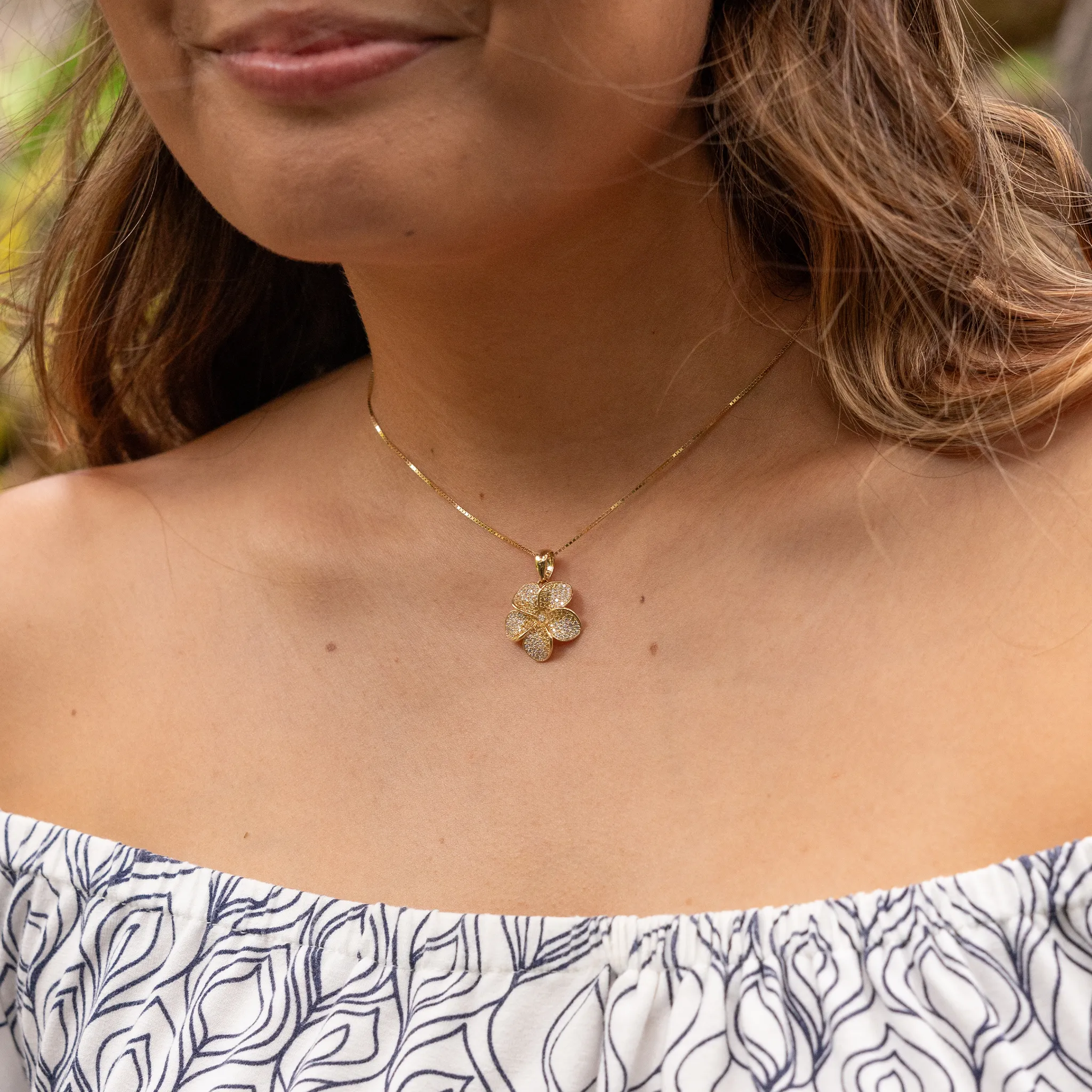 Plumeria Yellow Sapphire Pendant in Gold with Diamonds - 20mm
