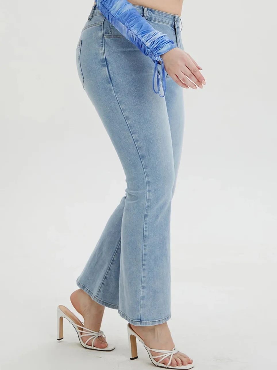 Plus Size Flared Jeans Light Blue Washing