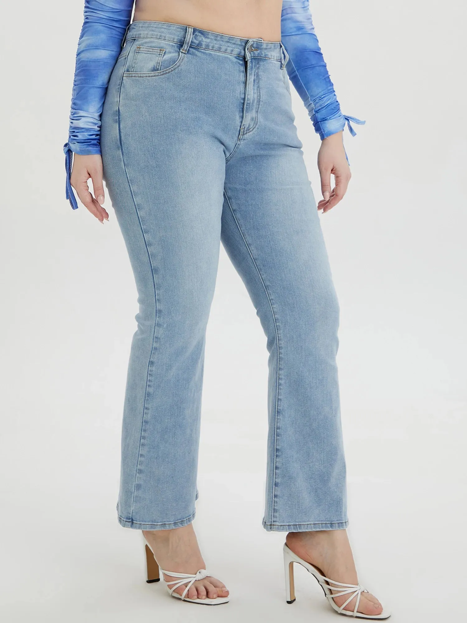 Plus Size Flared Jeans Light Blue Washing