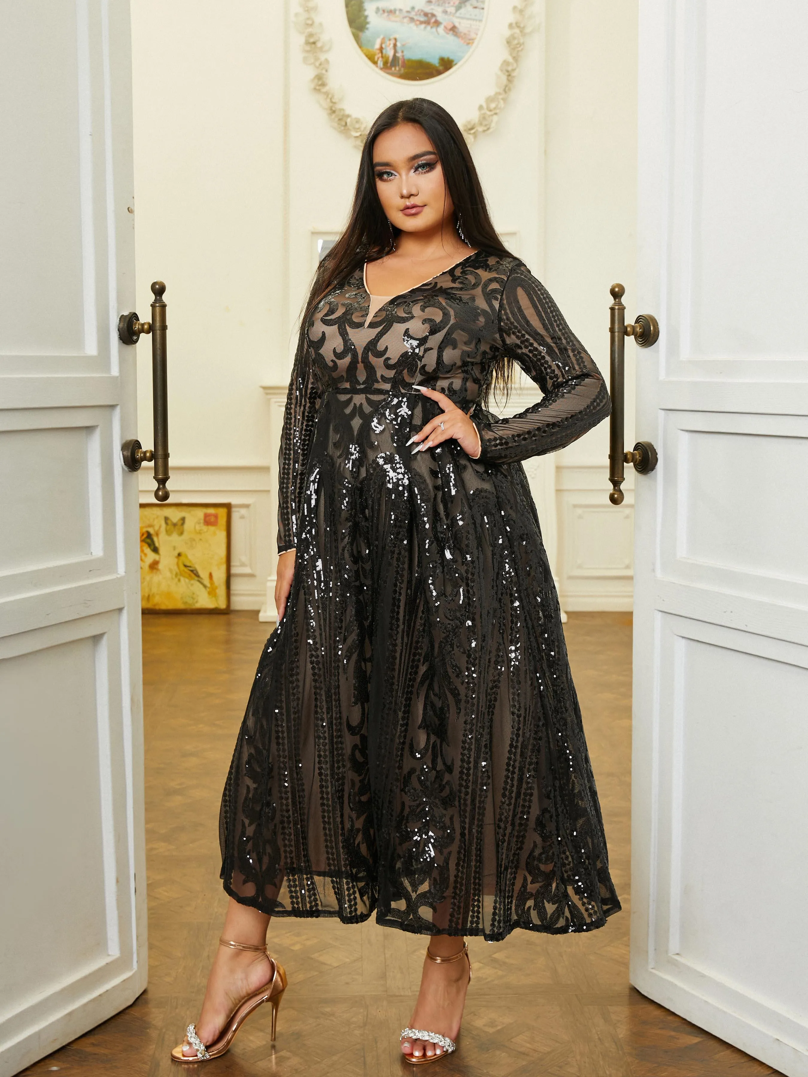 Plus V-neck Long Sleeve Sequin Dress PRJ10179