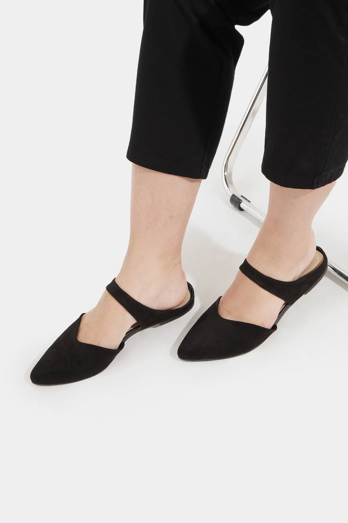 Pointed Toe Suede Mules
