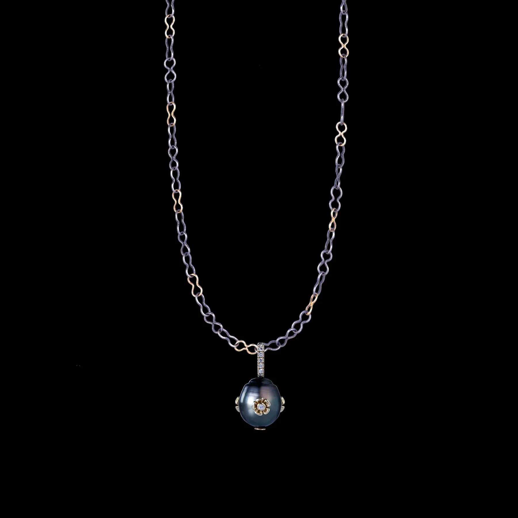 PRIMROSE MARIS TAHITIAN SEMI BAROQUE PEARL PENDANT ONE-OF-A-KIND