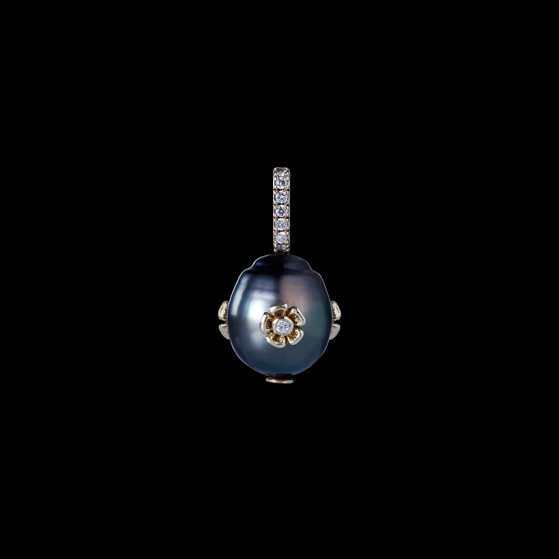 PRIMROSE MARIS TAHITIAN SEMI BAROQUE PEARL PENDANT ONE-OF-A-KIND