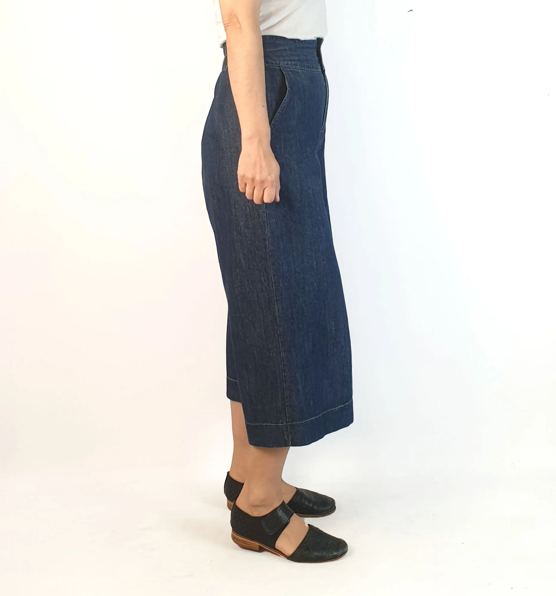 Princess Highway cropped mid-denim wide leg pants size 8