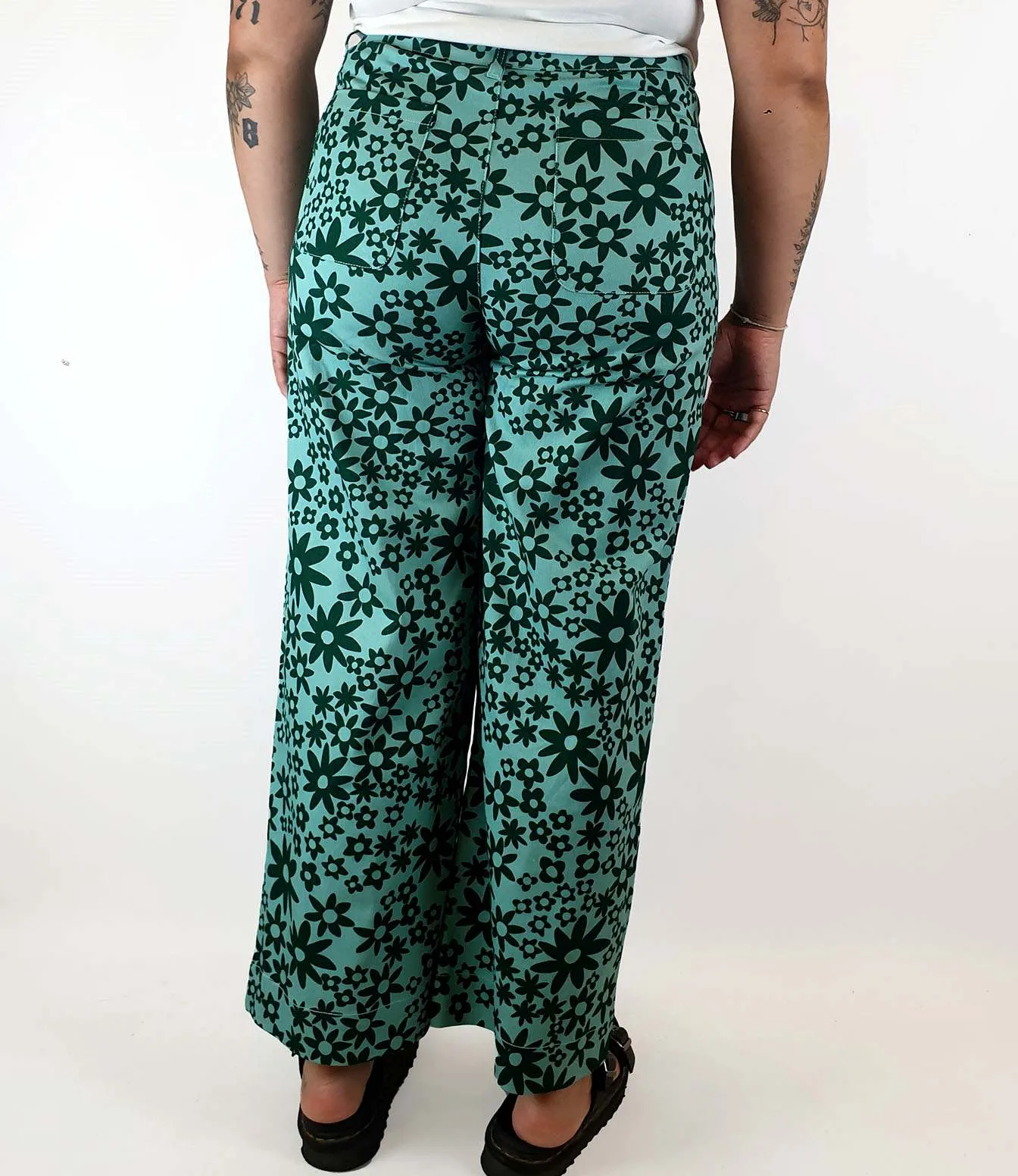Princess Highway green flower print wide leg pants size 16