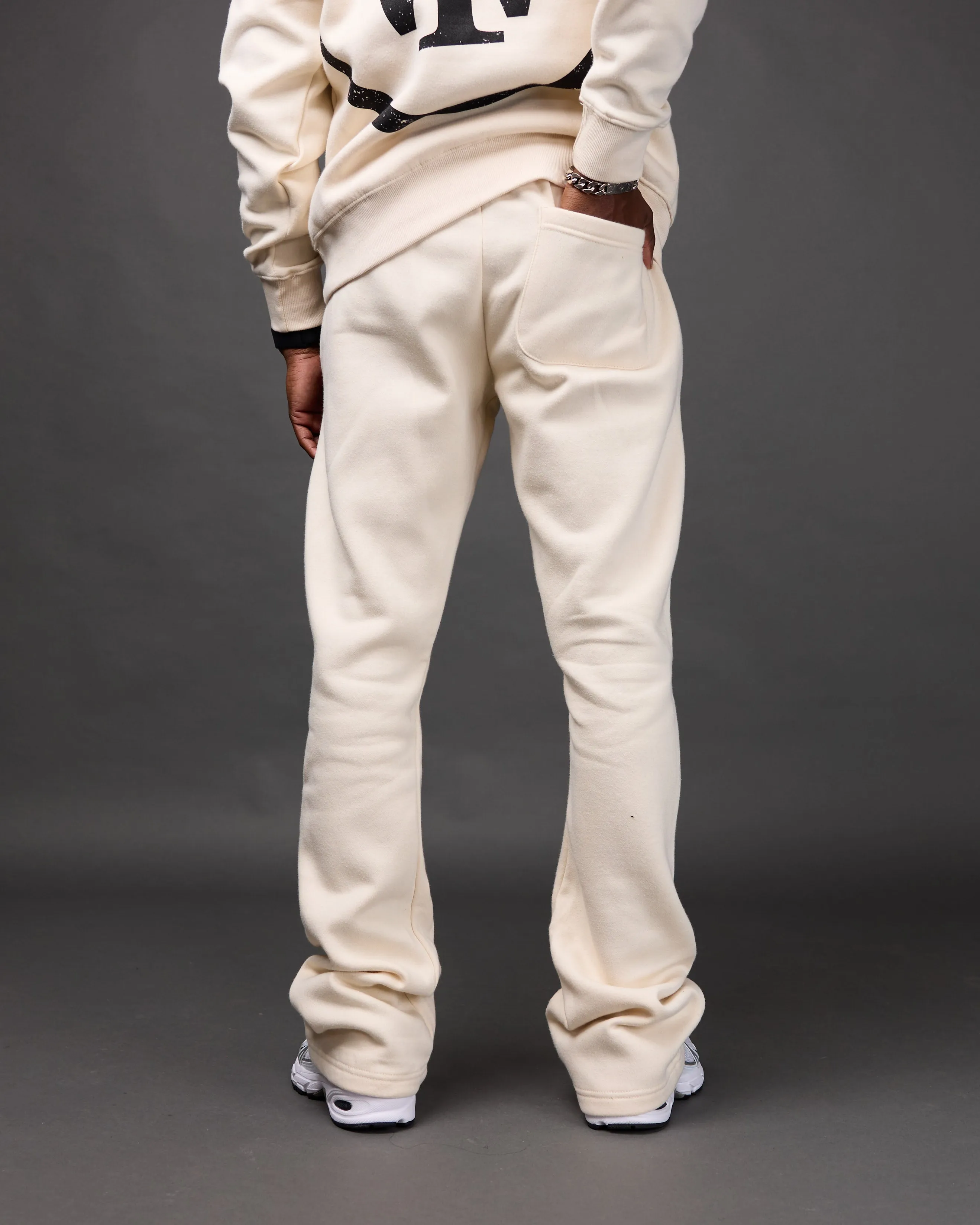 "Member" Flare Stacked Set (Cream)