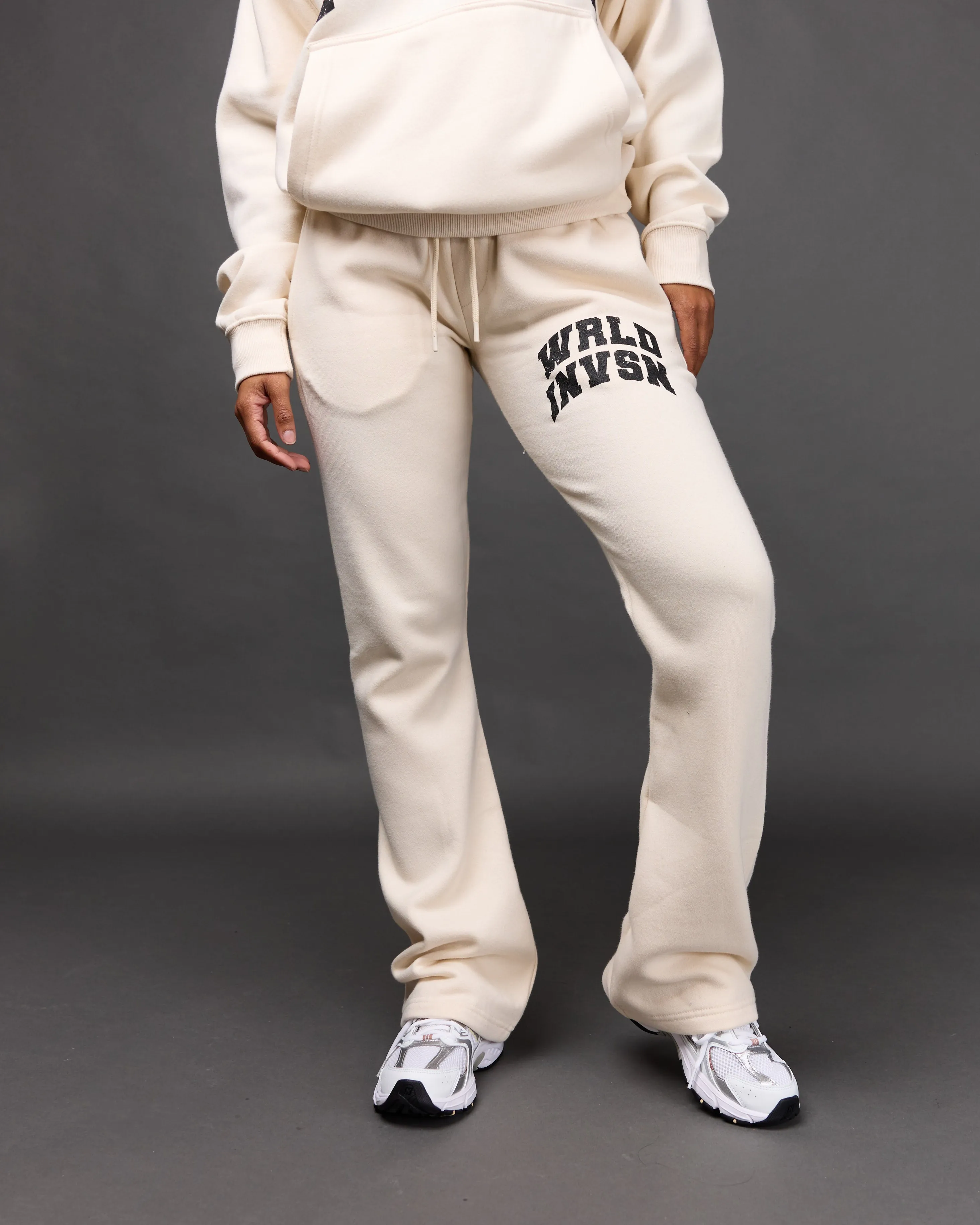 "Member" Flare Stacked Set (Cream)