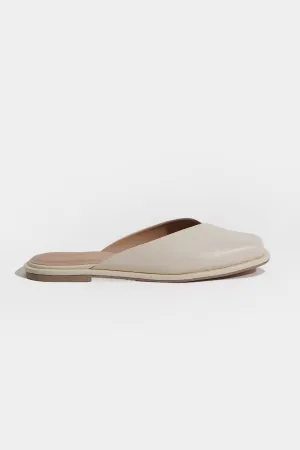 Round Toe Mules