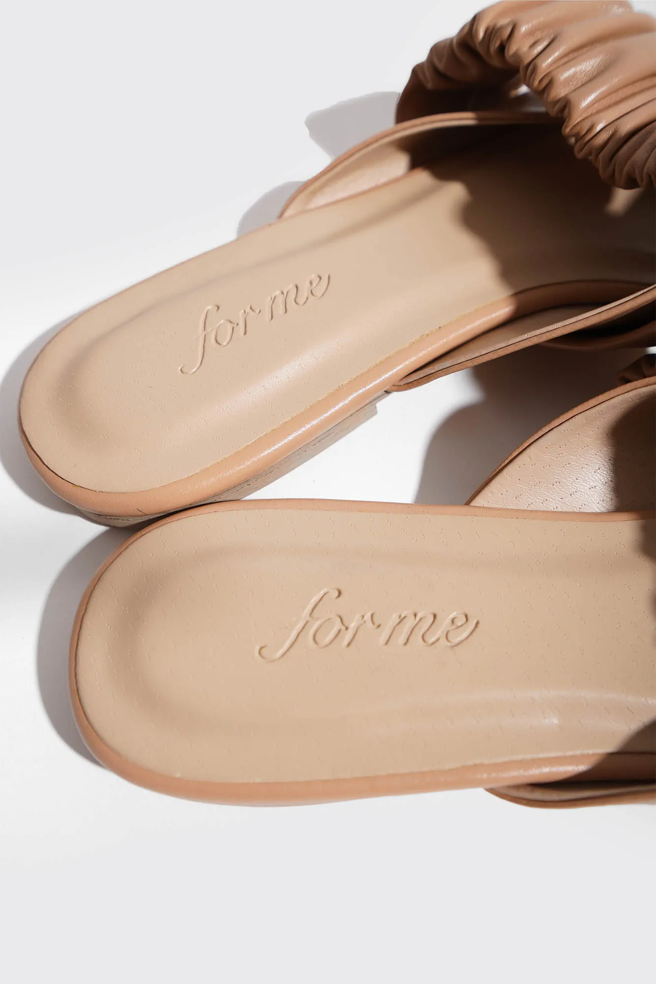 Ruched Band Padded Insole Pointed Toe Mules
