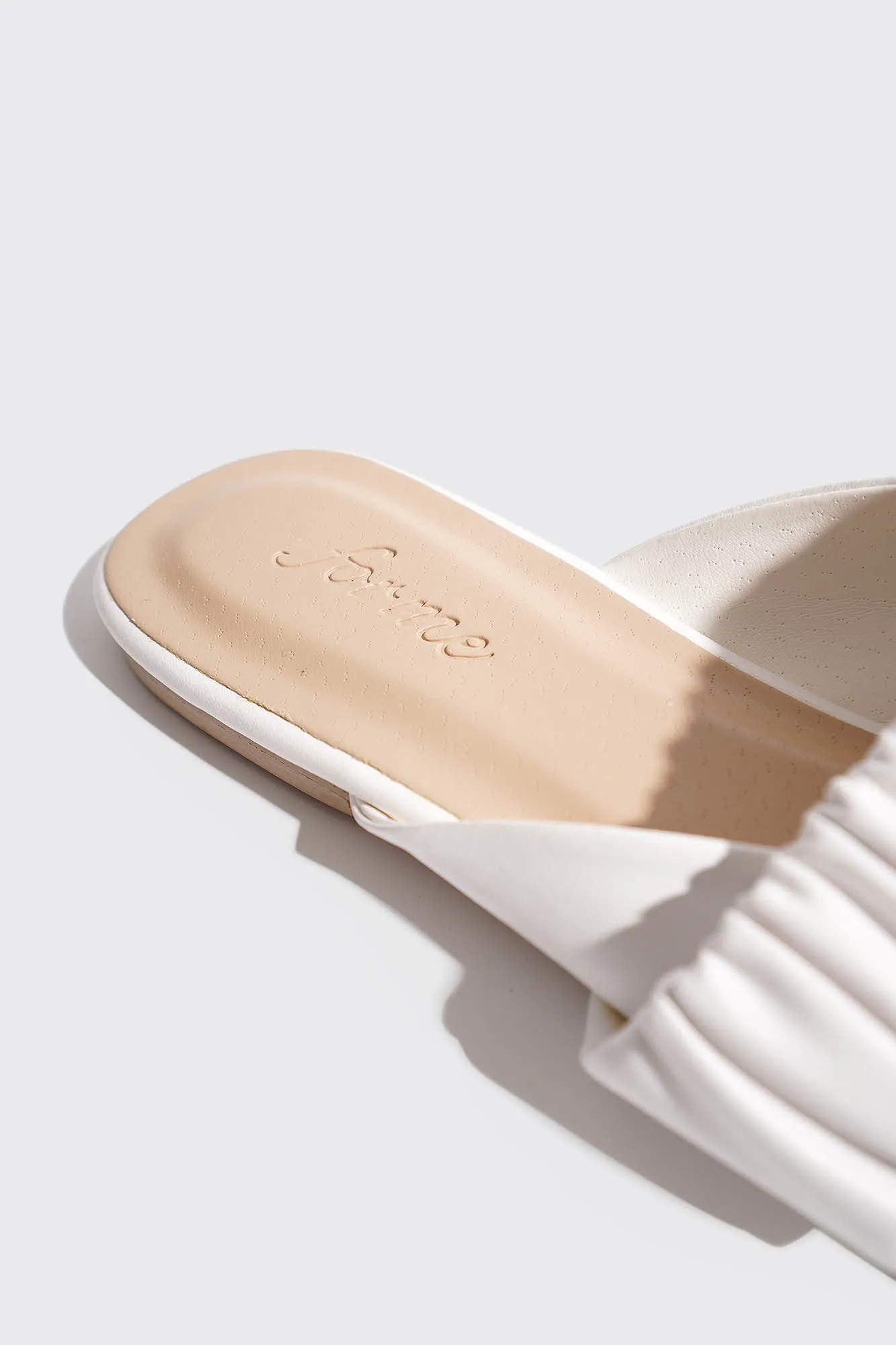 Ruched Band Padded Insole Pointed Toe Mules
