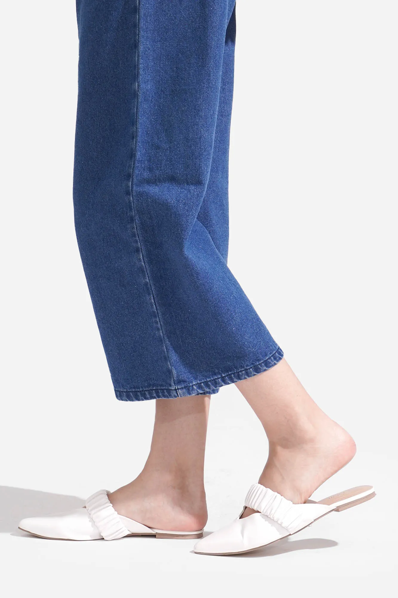 Ruched Band Padded Insole Pointed Toe Mules