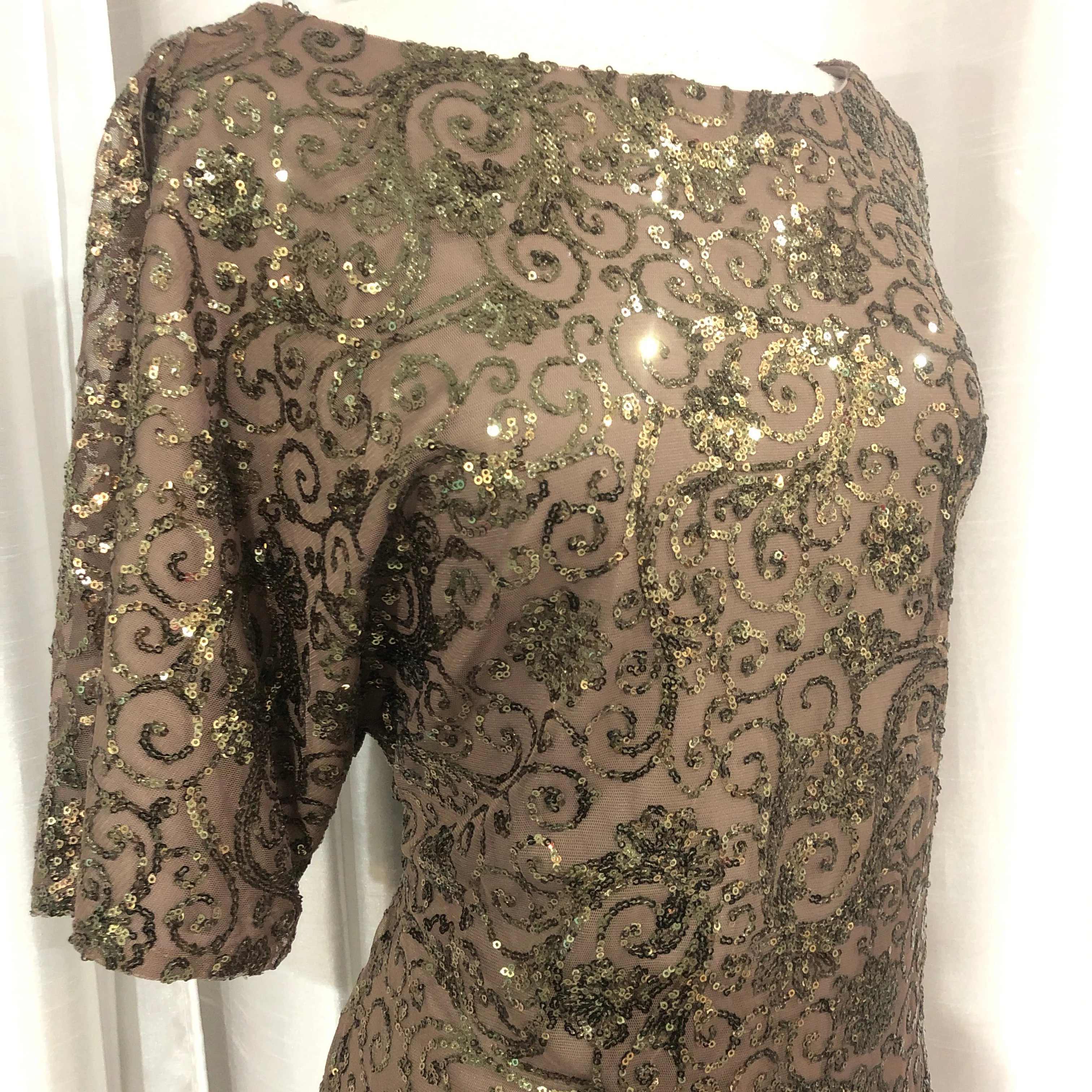 SCARLETT NITE Short Taupe Sequin Gown Size 10