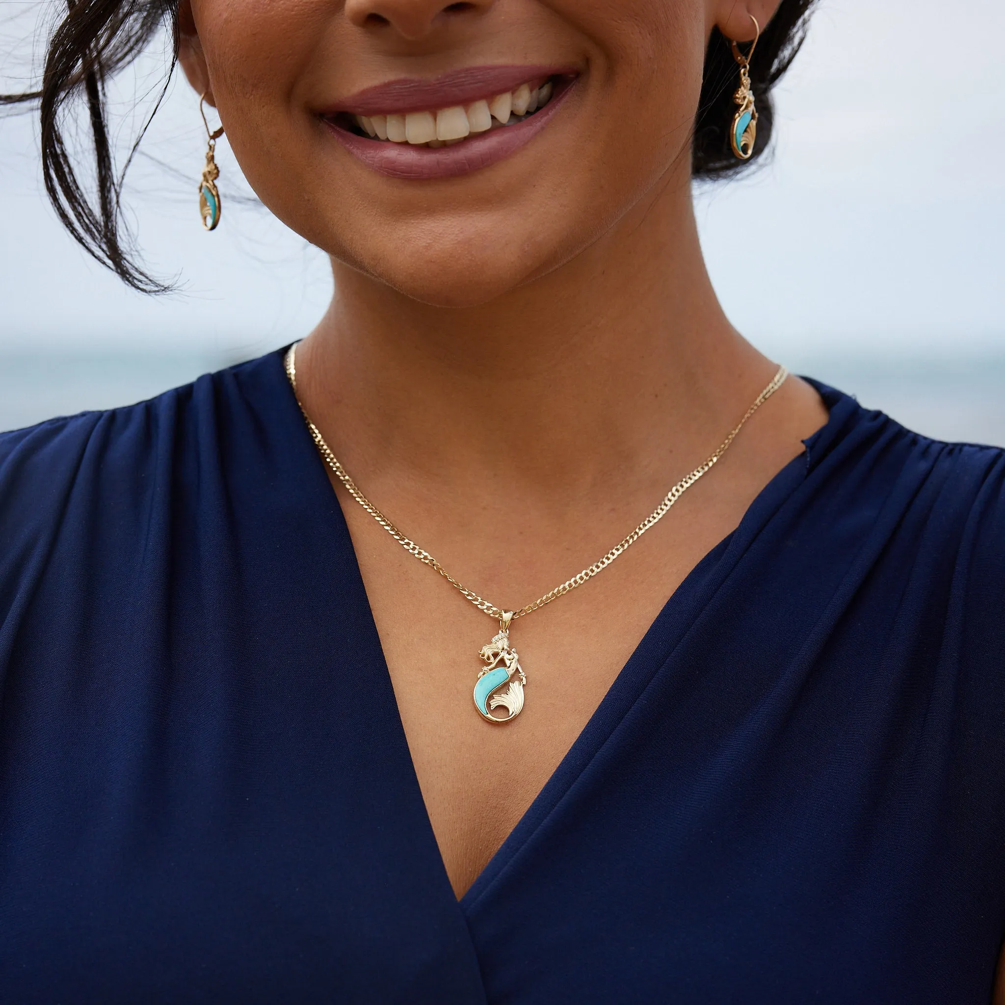 Sealife Mermaid Turquoise Pendant in Gold with Diamonds - 30mm