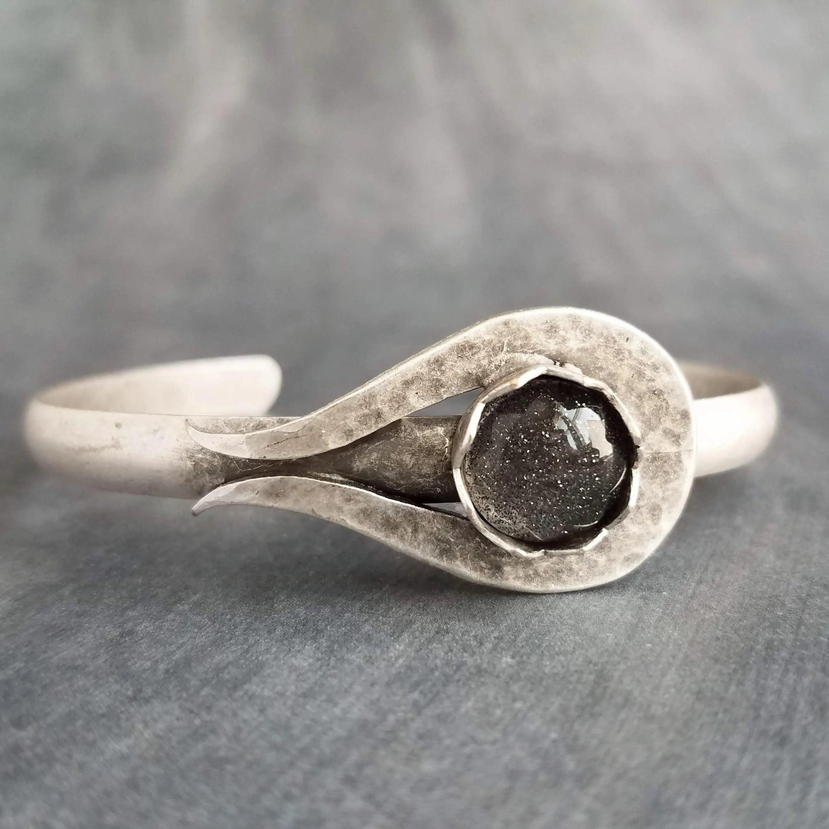 Silver Cuff Bracelet, grey glass stone center bracelet, heavy cuff, oxidized silver, antique silver chunky bracelet, gray sparkle glitter