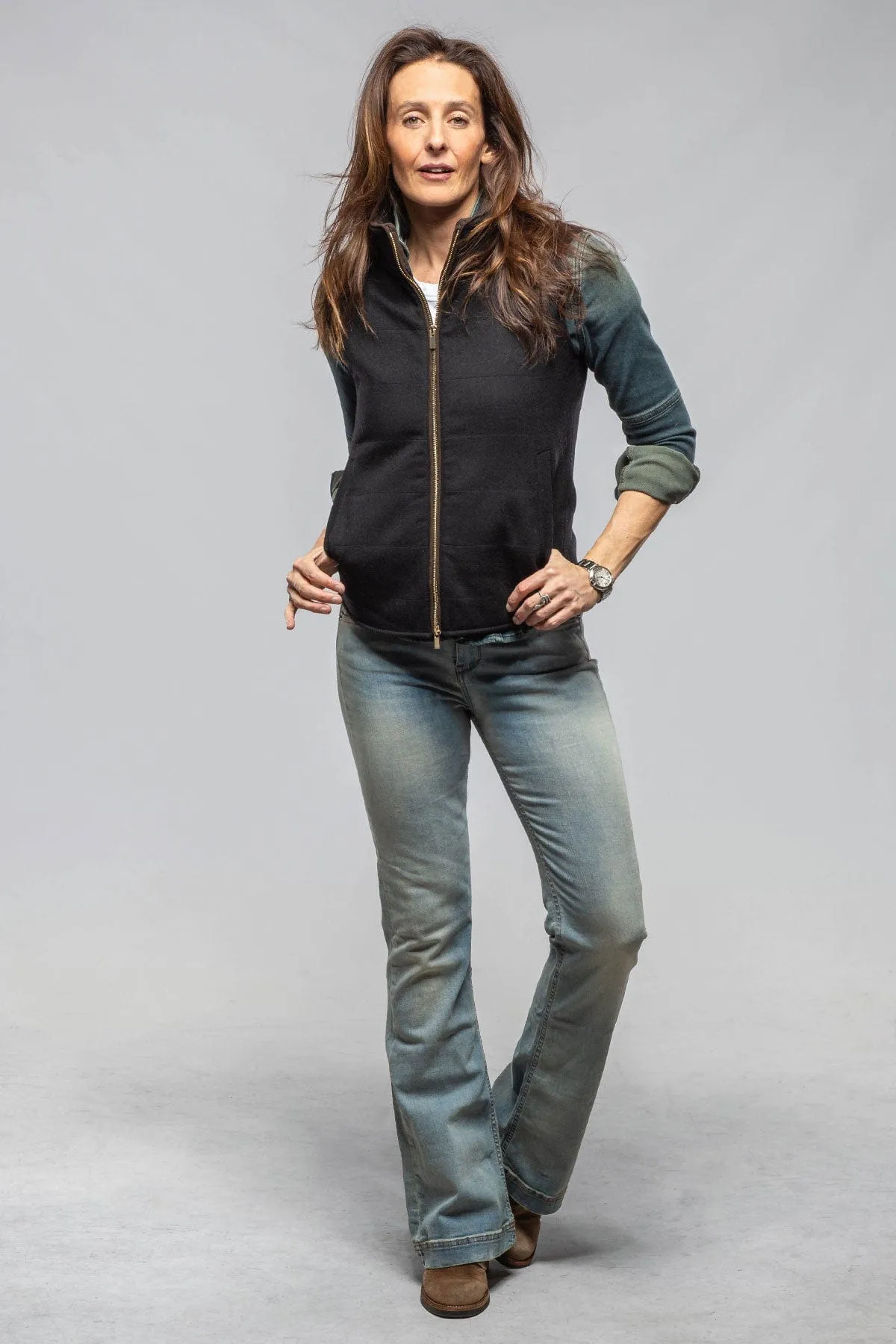 Simi Vest In Black