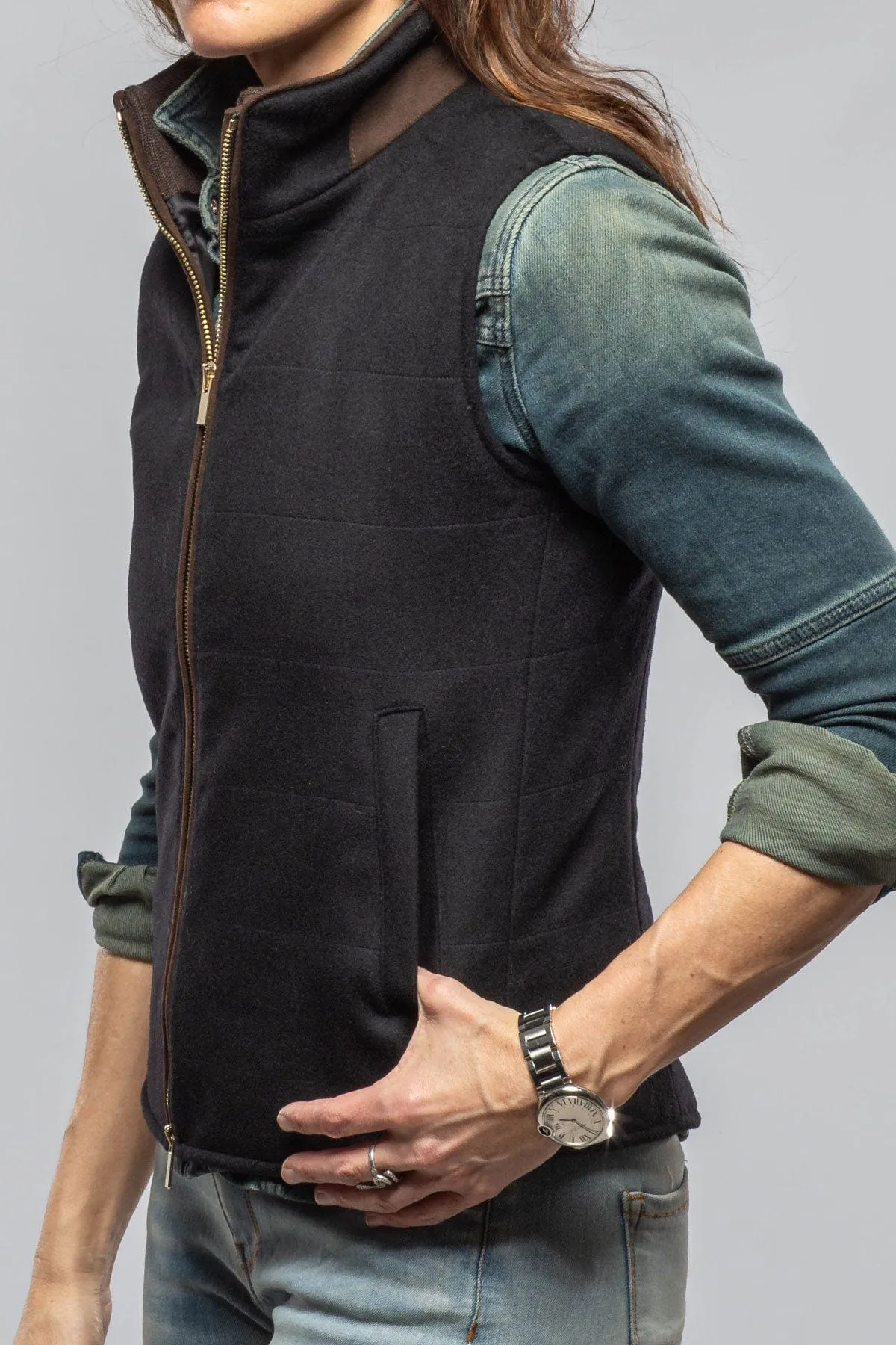 Simi Vest In Black