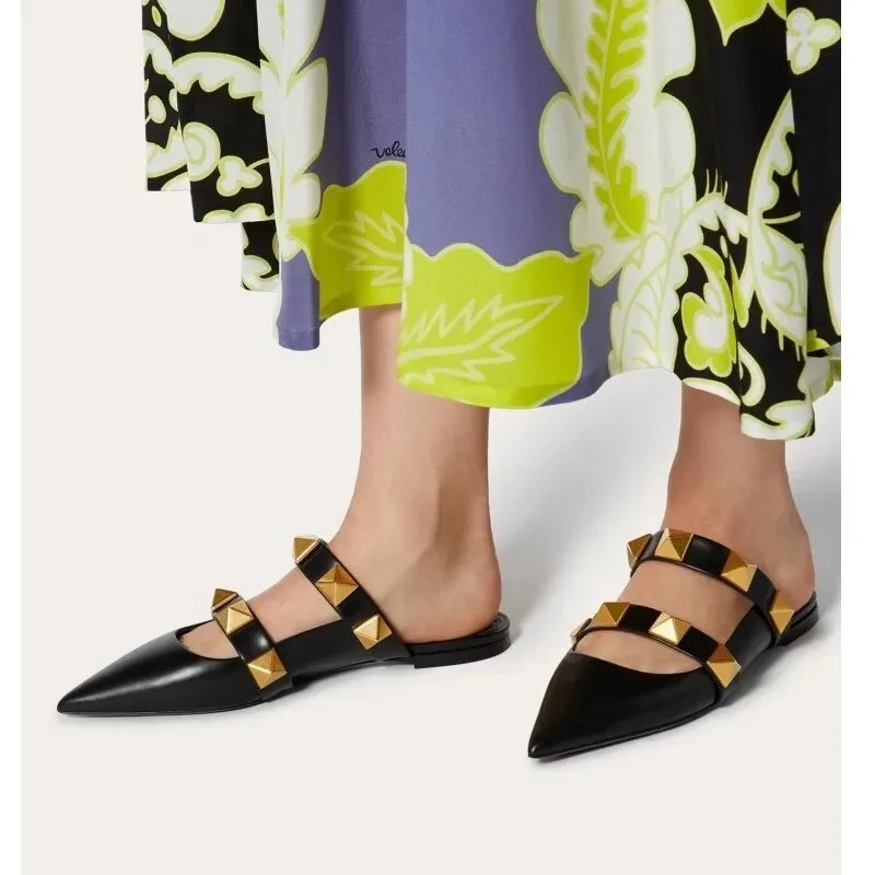 Simple Fashion Pointed Toe Women's Slides