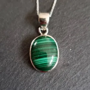 Small Oval Malachite 925 Sterling Silver Pendant, Stone Size 15mm x 12mm, P10MAL