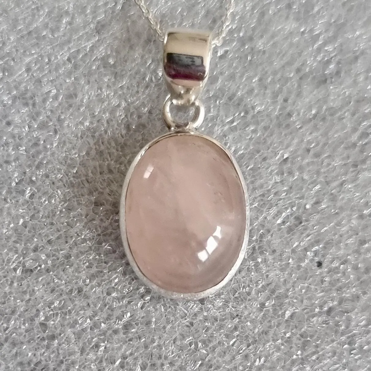 Small Oval Rose Quartz 925 Sterling Silver Pendant, Stone Size 15mm x 12mm, P10RQ