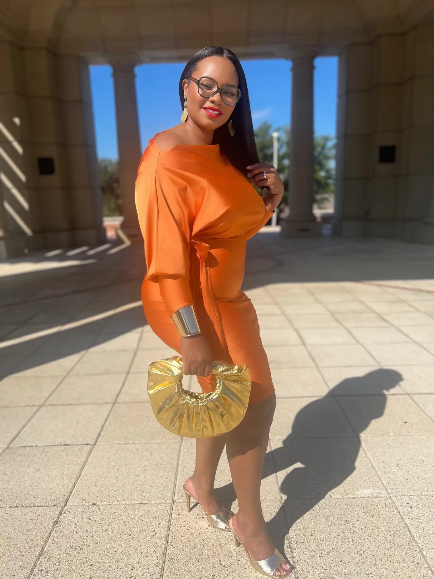 “So Sultry” Dress (Plus )
