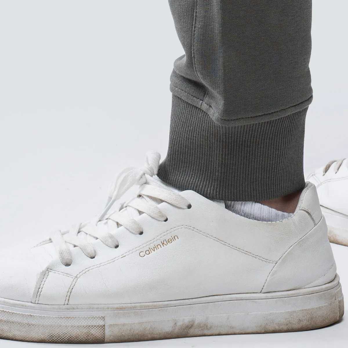 Sports Joggers . Olive