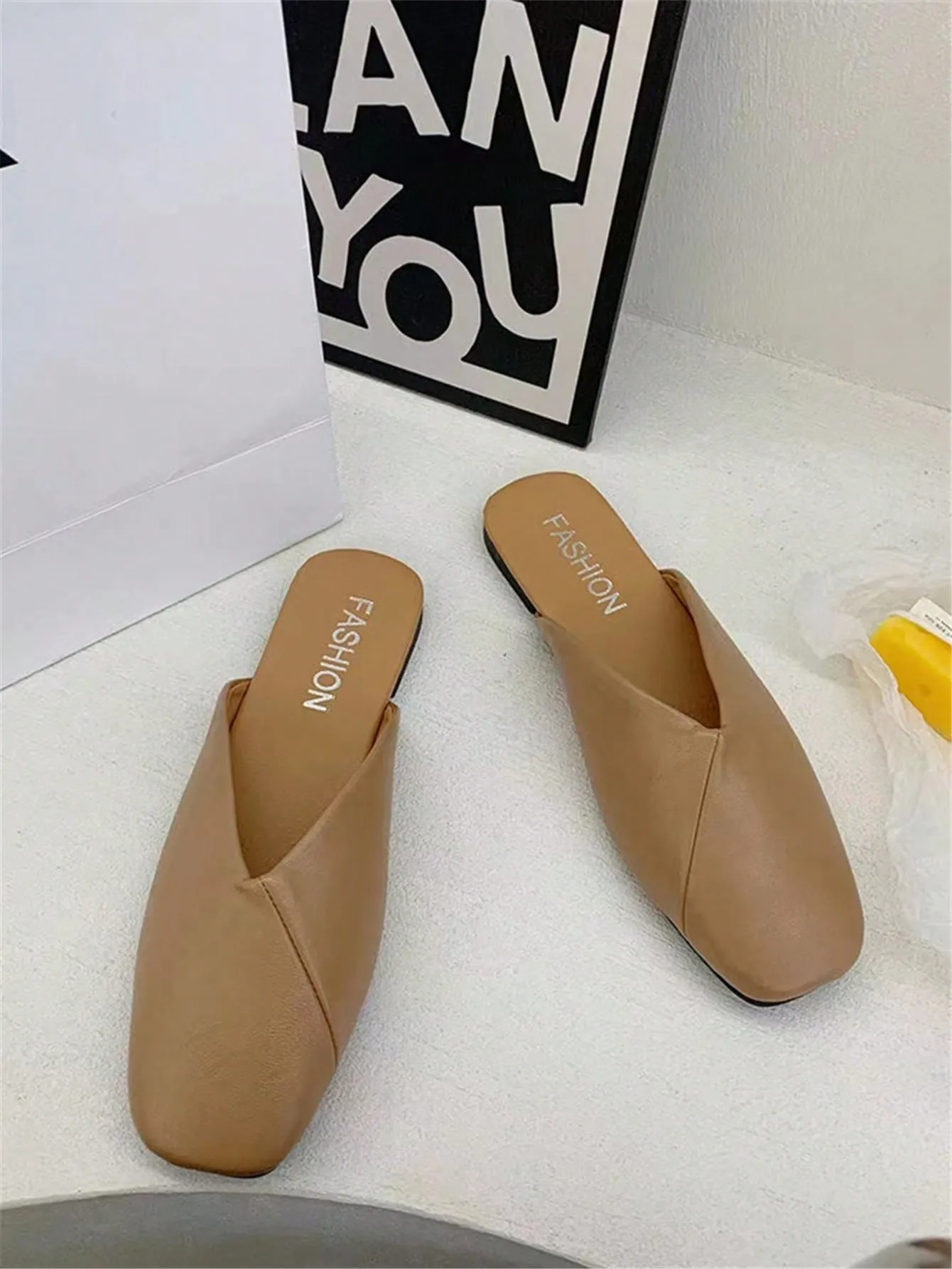Square Toe PU Flat Mules
