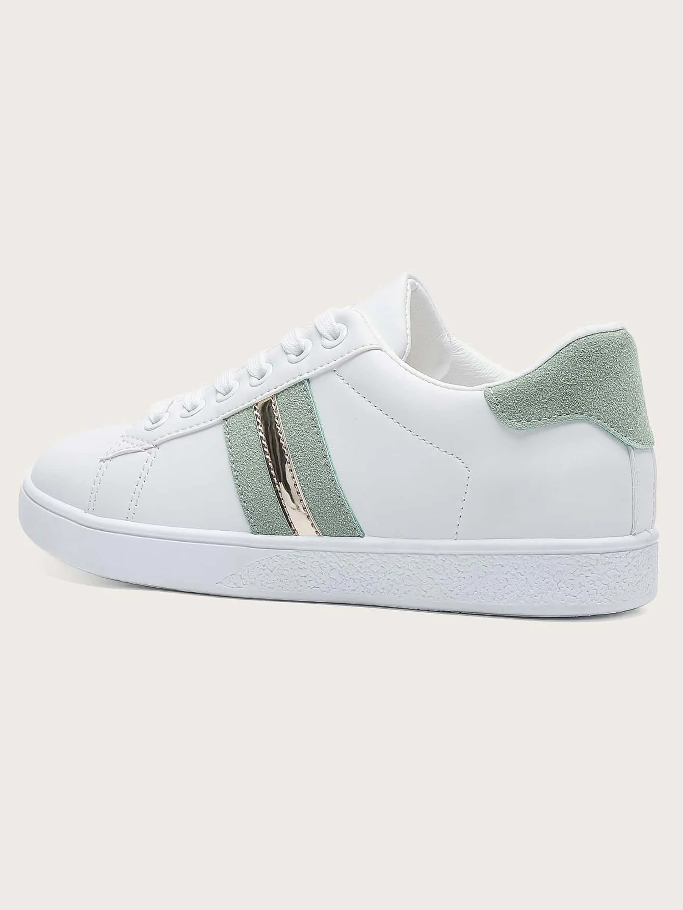 Striped Pattern Lace-up Front Skate Shoes - White