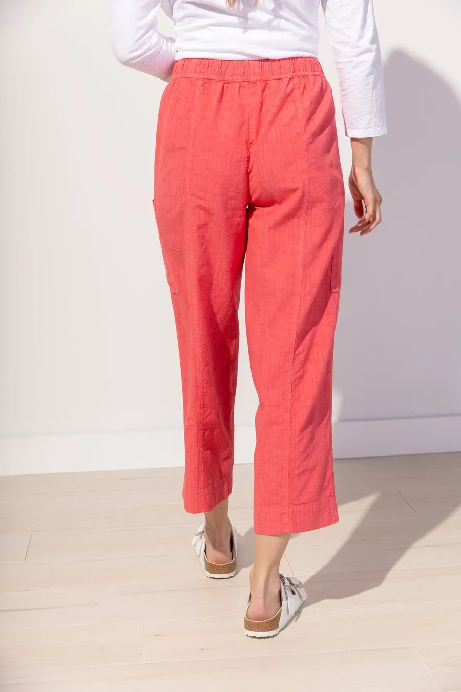 Tapered Crop Pant