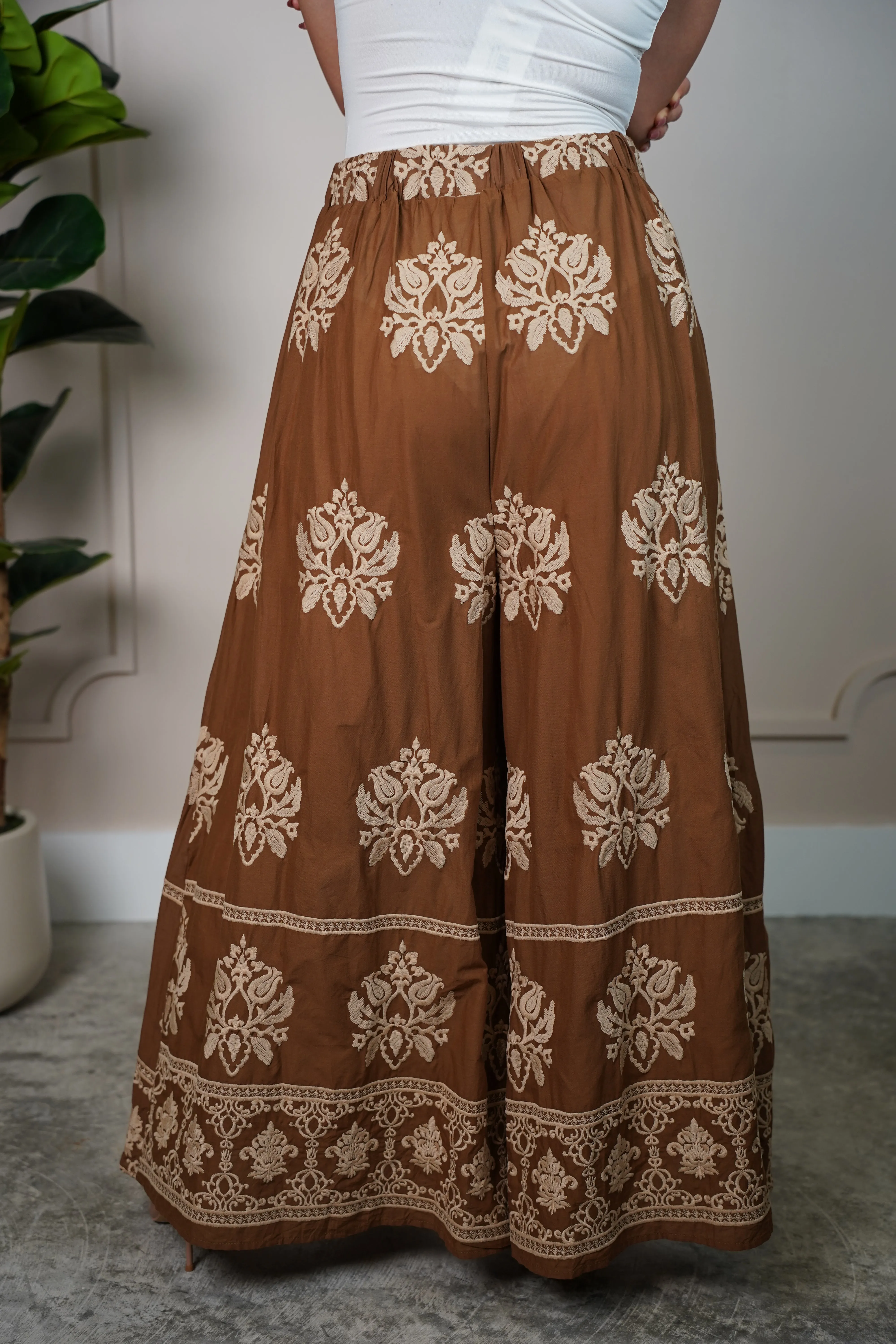 Tessi Embroidered Pants – Elegant Boho Wide-Leg Statement