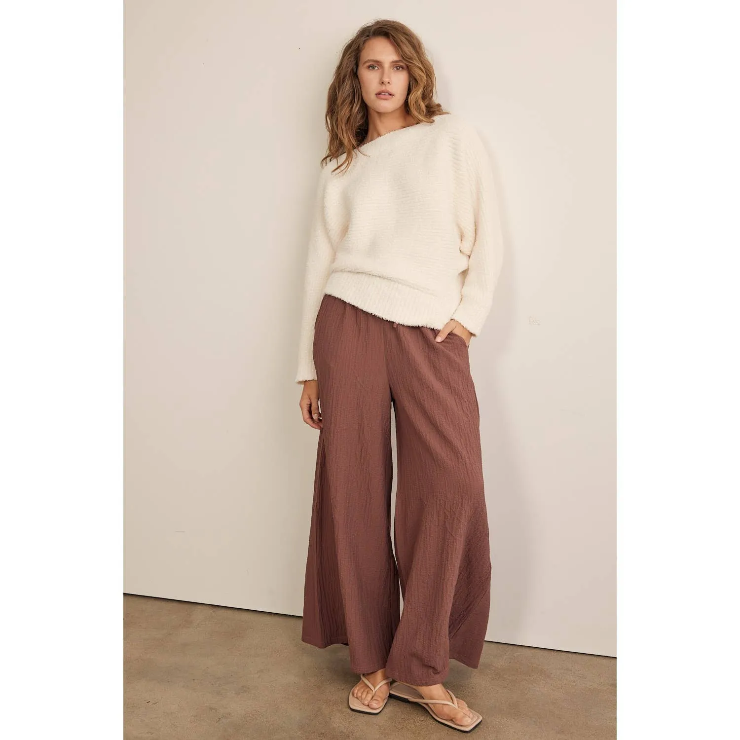 Textured Wide Leg Pants