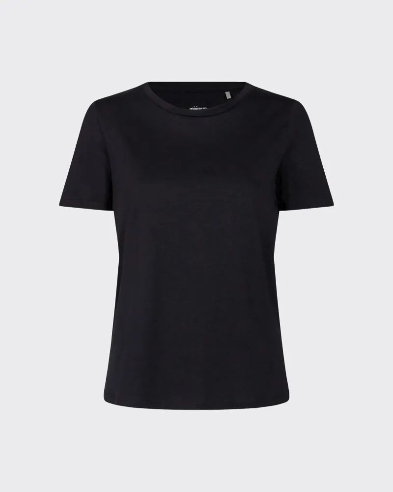 The Kimma T-Shirt by Minimum - Black - PLUS