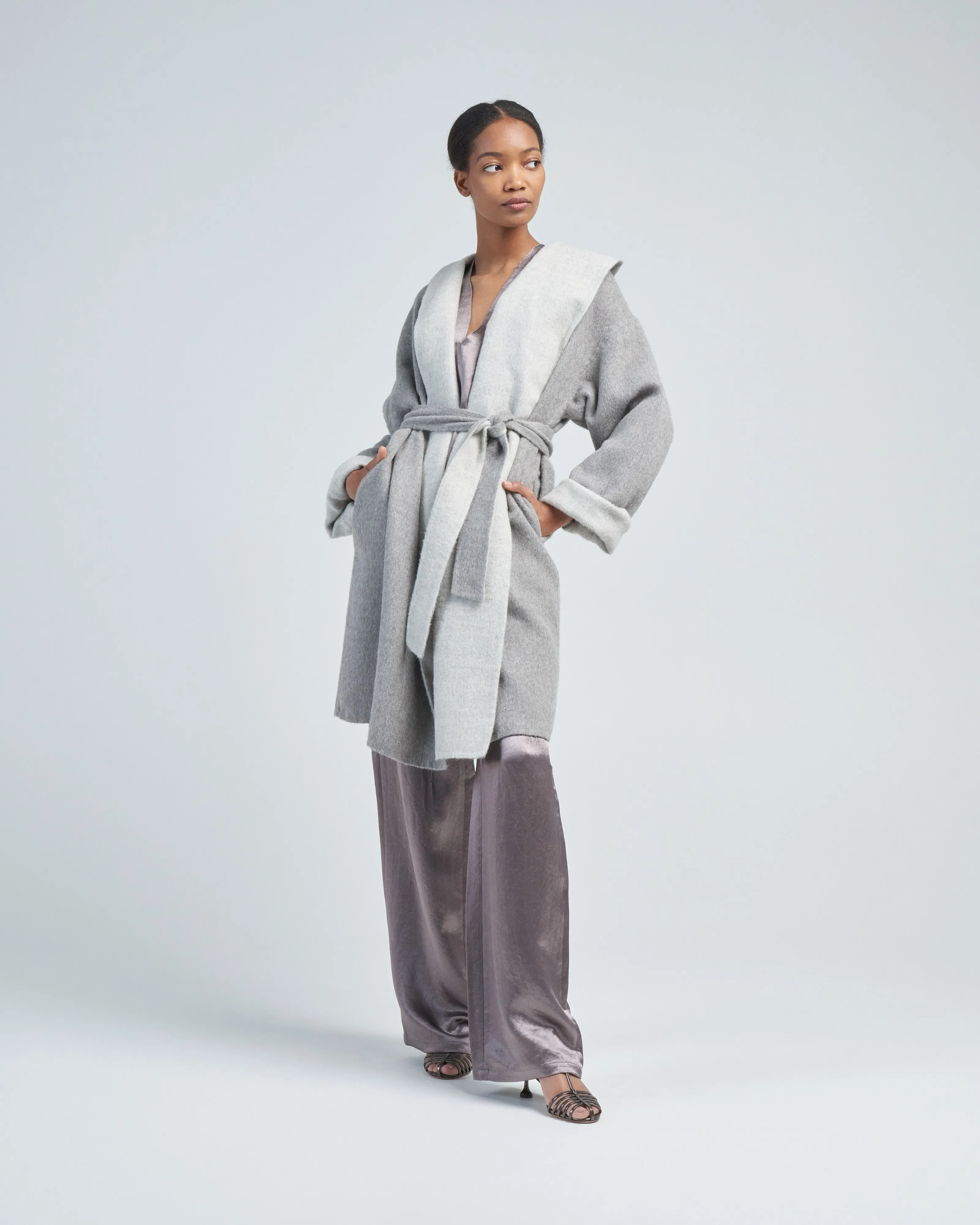 tia coat