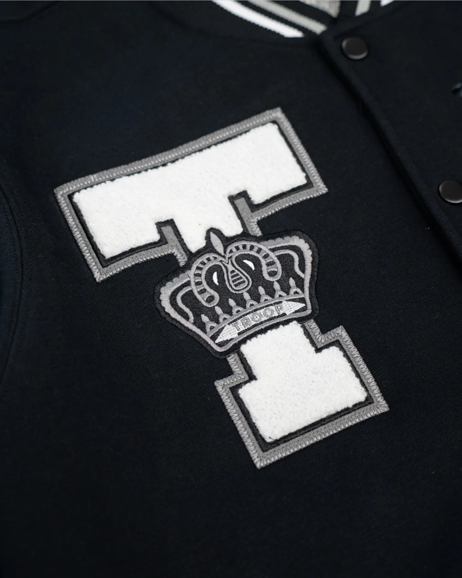 TROOP Waterbury Jacket Black