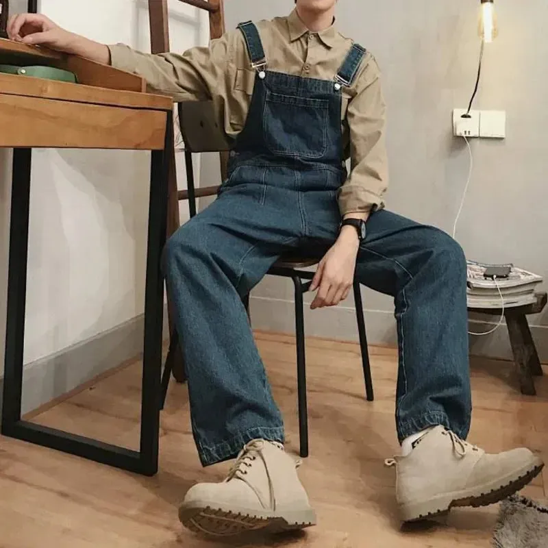 UrbanVogue's Herren Denim Jumpsuit: Deine Eintrittskarte zur mühelosen Coolness!