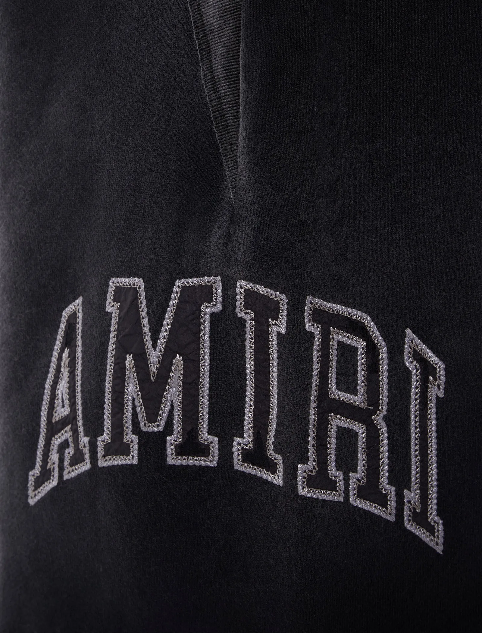 VINTAGE COLLEGIATE SHORT