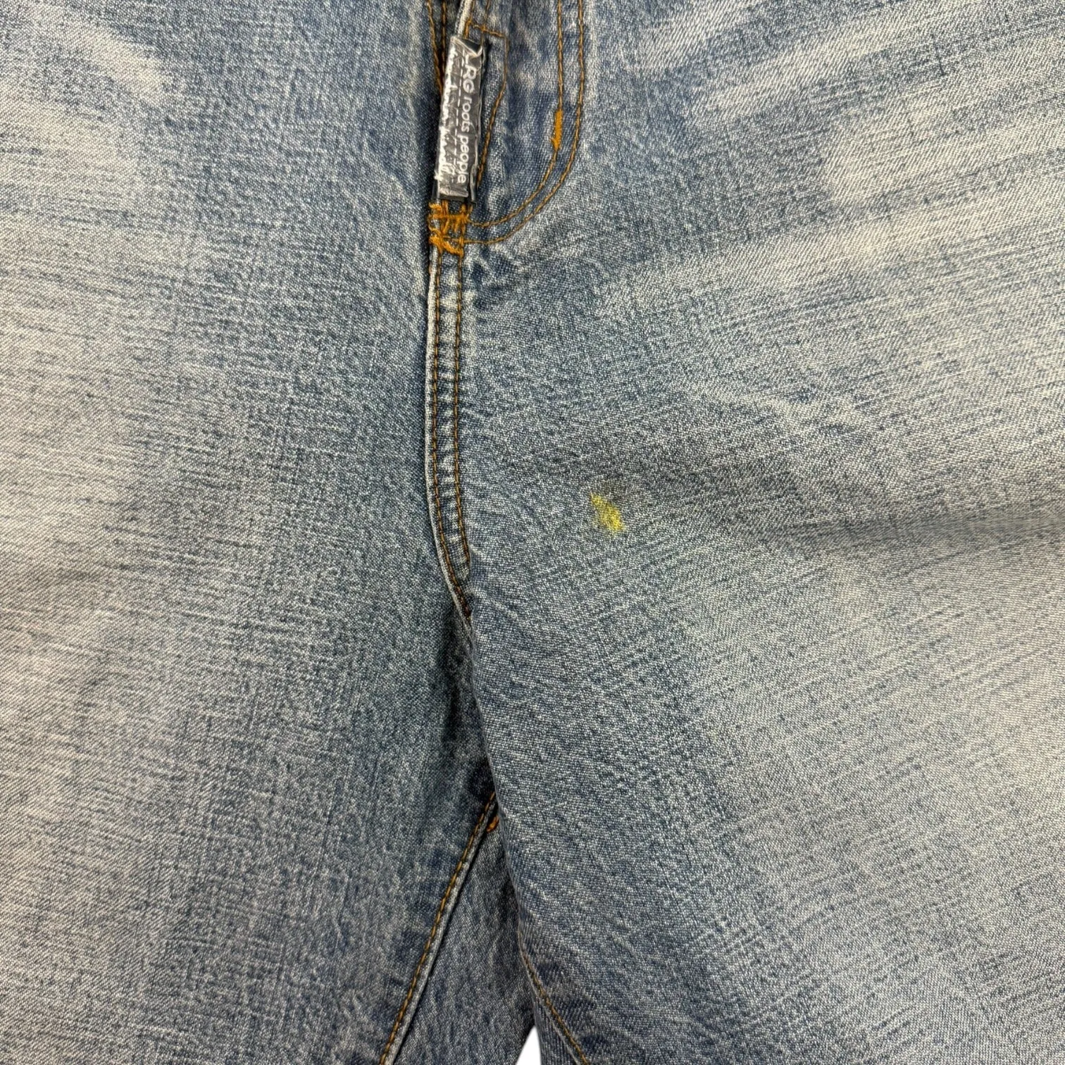 Vintage Y2K Copyright Contrast Pocket Jorts Light Wash