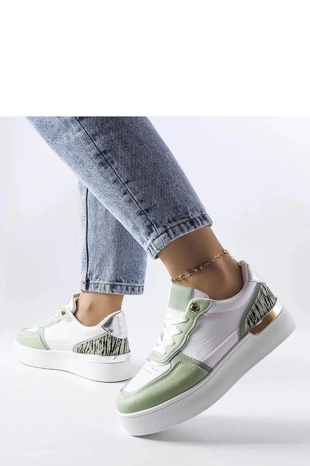 White lace-up platform sneakers