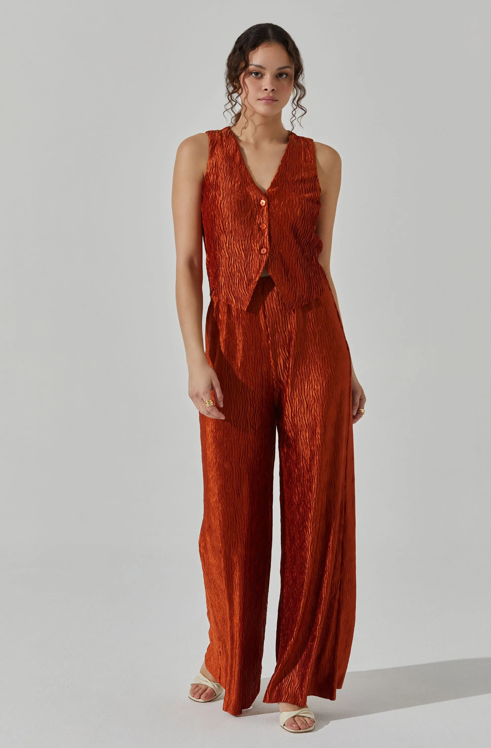 Wide Leg Plisse Pants